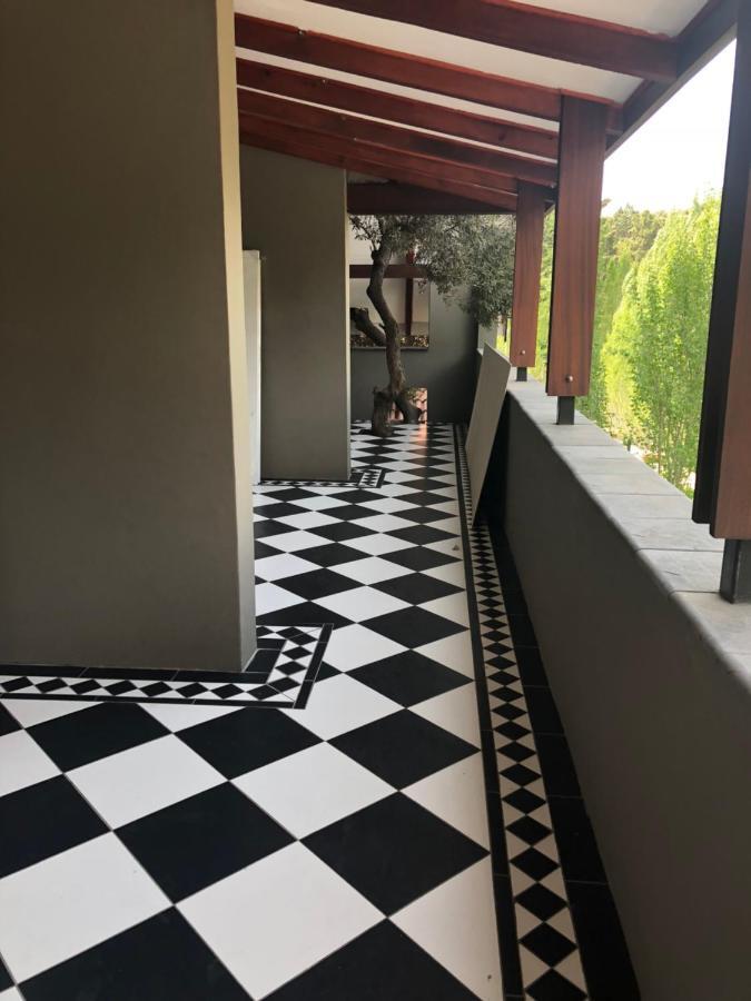 Bella Blue Guesthouse Bloemfontein Exterior photo